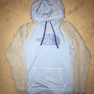 NWOT women’s north face hoodie